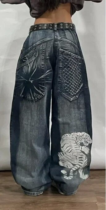 Hip-hop style straight-leg jeans