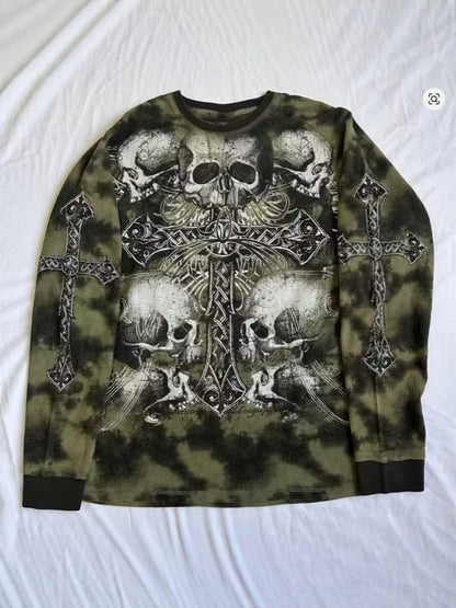 Retro-patterned short-sleeve top